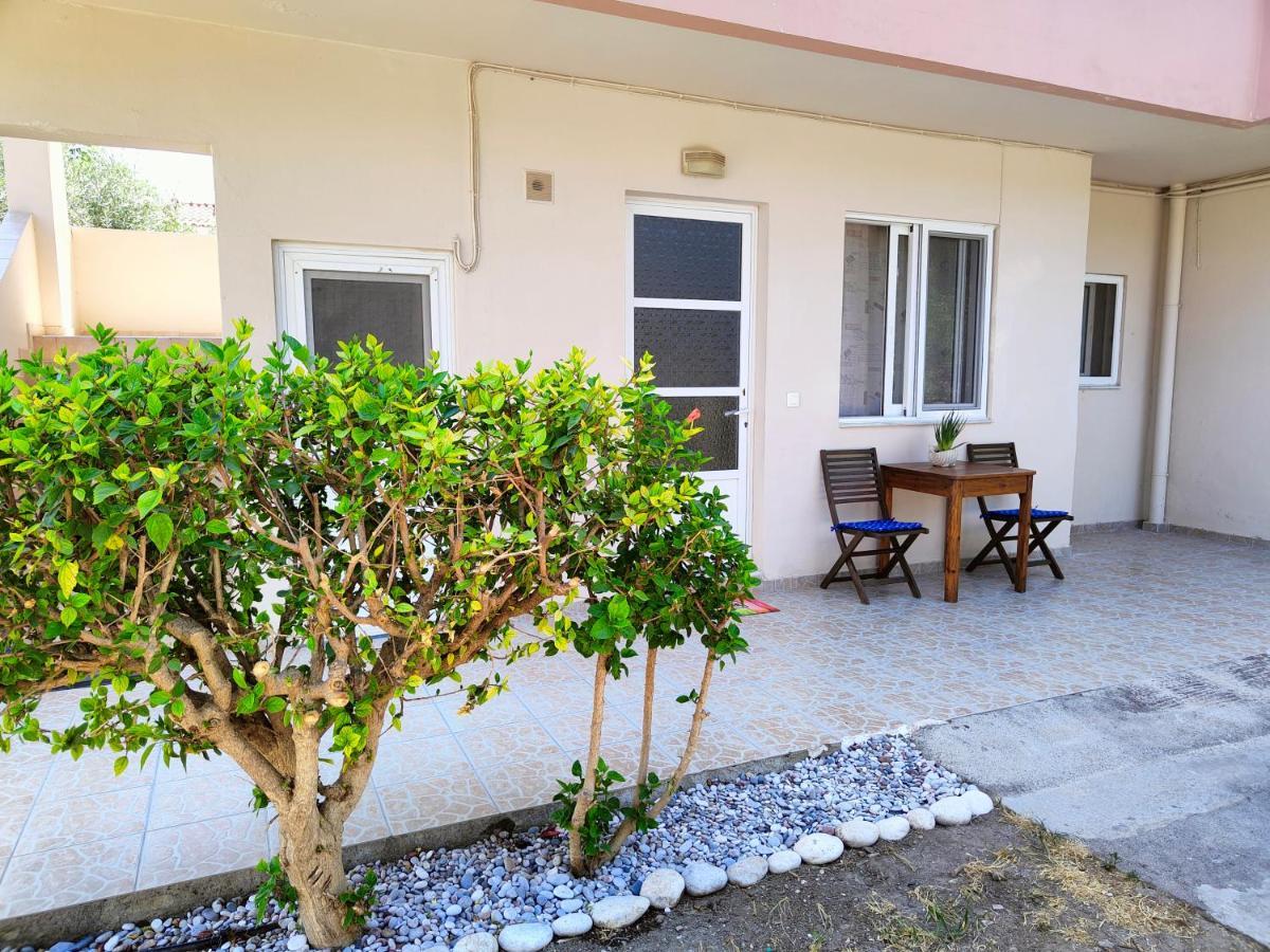 Hibiscus Green Apartments Afantou Extérieur photo